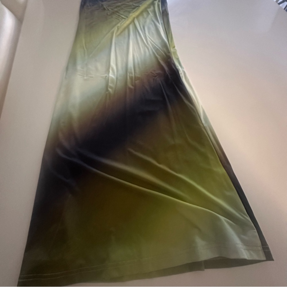 White Fox NWT Ombre Maxi Skirt - Green Gradient also can be worn as a tube dress - Picture 5 of 6